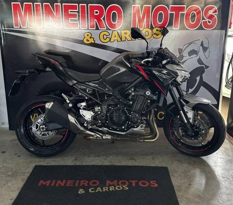 KAWASAKI Z900 KAWASAKI Z900